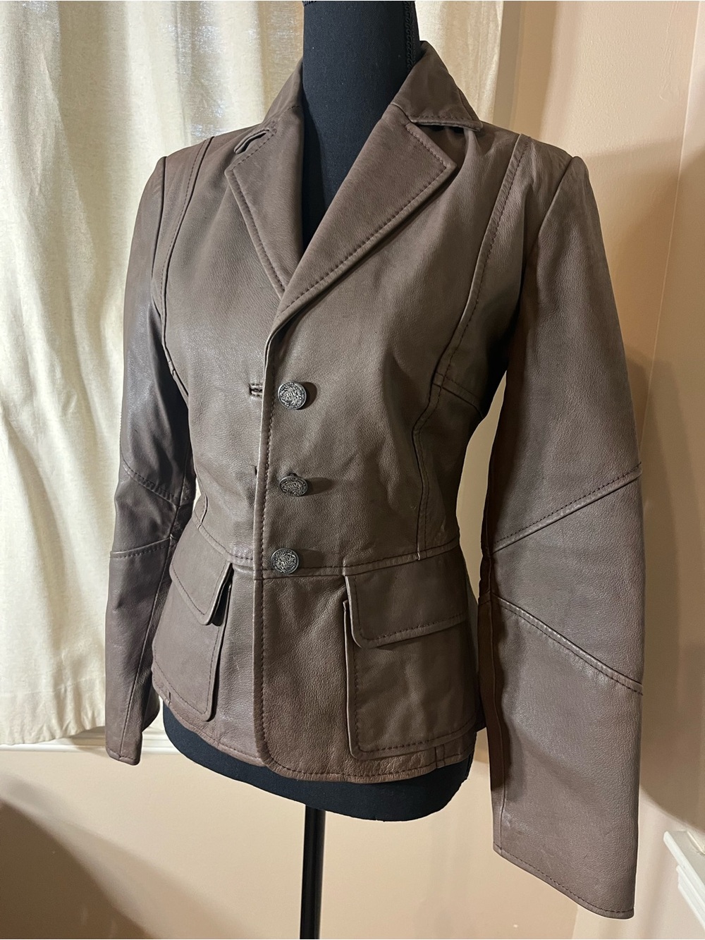 Italian 1990’s Military Style Brown Women's Tailored Leather Jacket